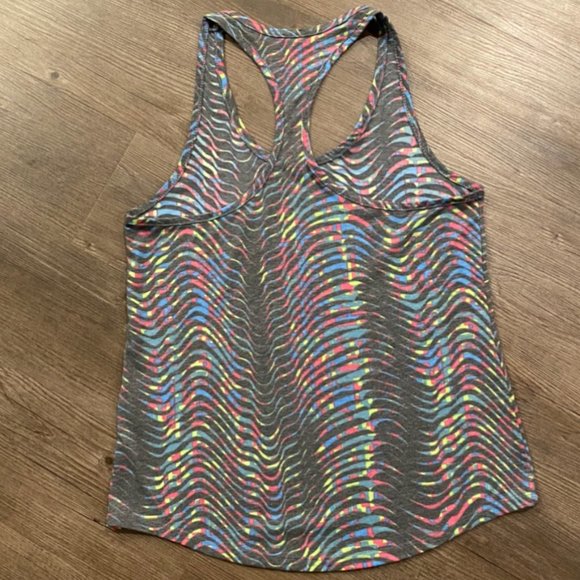 Nike Run Printed Flow Racerback Tank - Picture 3 of 3